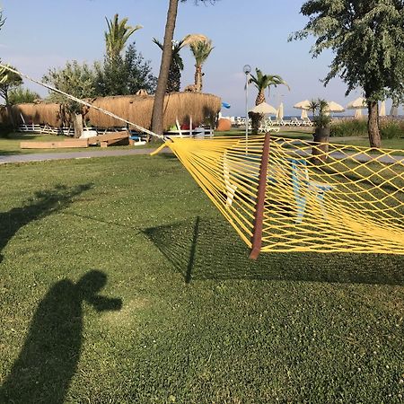 Palm Beach Otel Küçükkuyu Kültér fotó